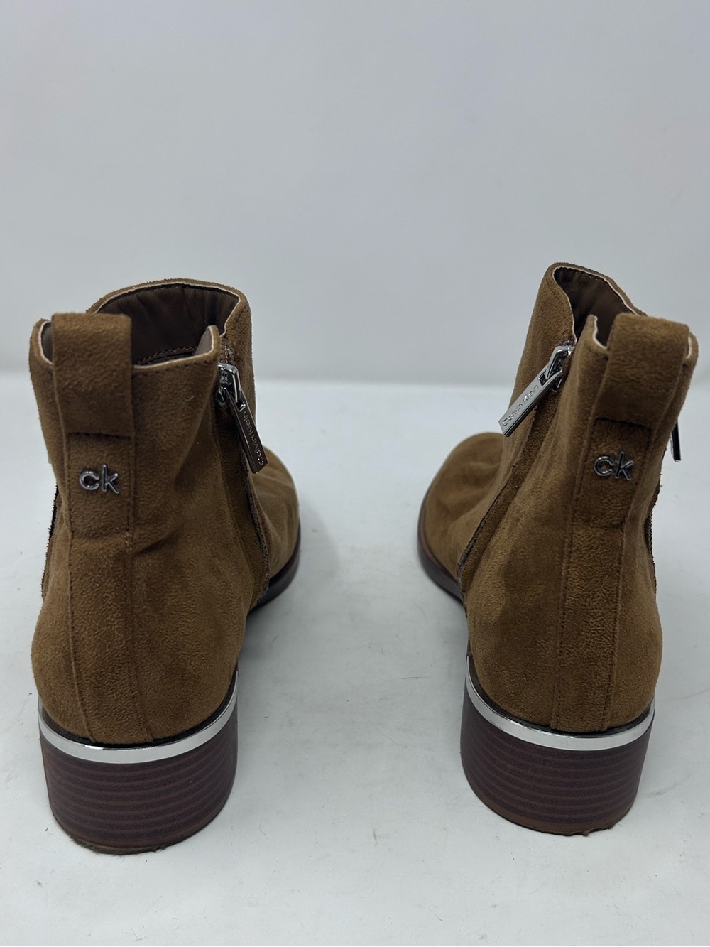 Calvin Klein Women's Deniece Ankle Boot - Suede - Dark Natural - Size 9 M - Picture 4 of 6